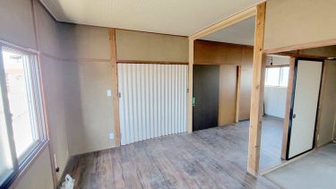 米子のリフォーム会社TOIROの内装改修6畳和室をDKへ施工中
