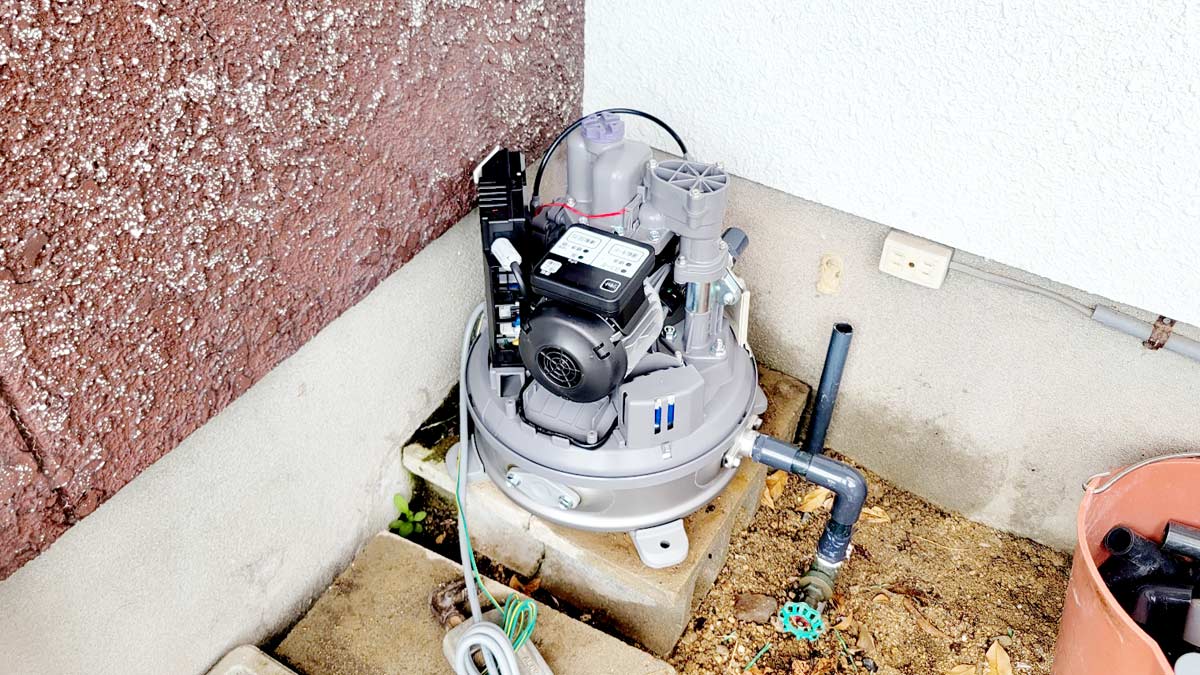 自然の恵みを家庭で利用できる井戸ポンプ、水道代は無料なの？ - TOIRO