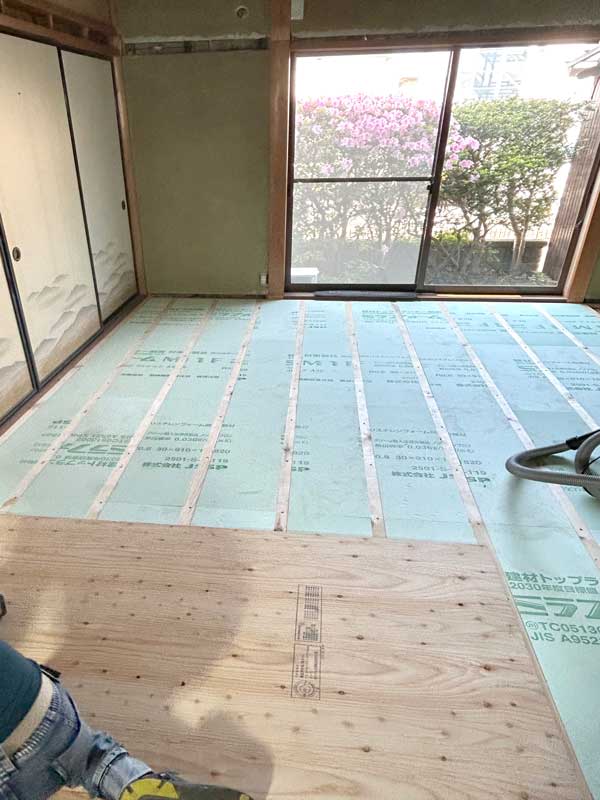 米子市A様邸LDKリフォーム施工中