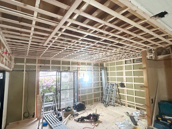 米子市A様邸LDKリフォーム施工中