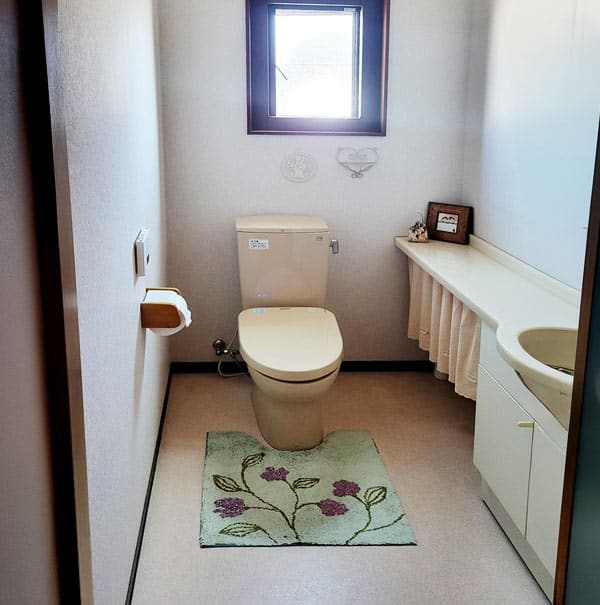 米子市H様邸トイレリフォーム施工前