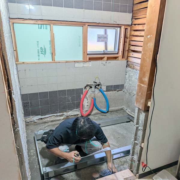 米子市T様邸浴室リフォーム施工中