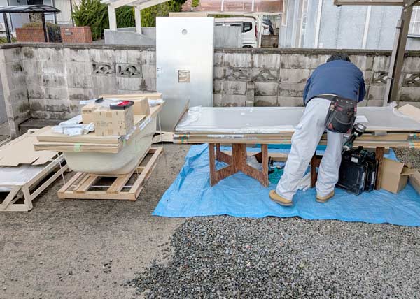 米子市N様邸浴室リフォーム施工中