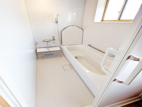 伯耆町S様邸浴室リフォーム施工後