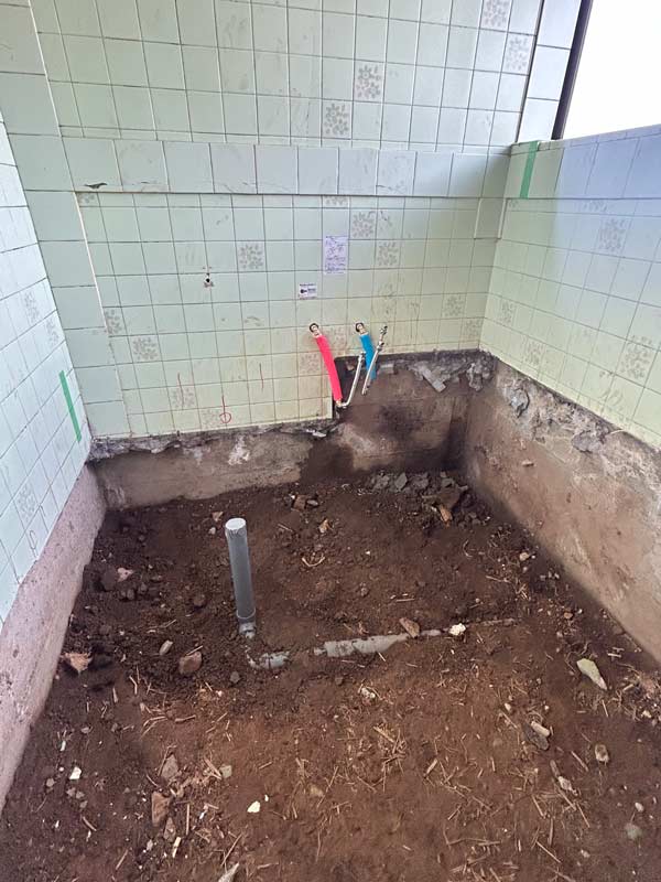 伯耆町S様邸浴室リフォーム施工中