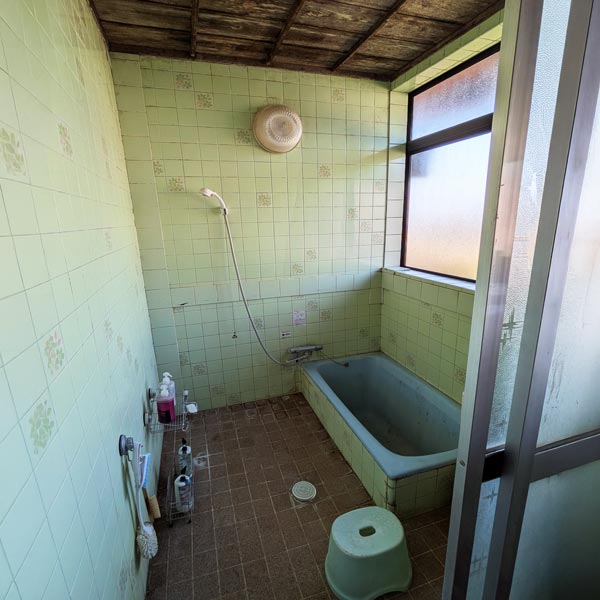 伯耆町S様邸浴室リフォーム施工前