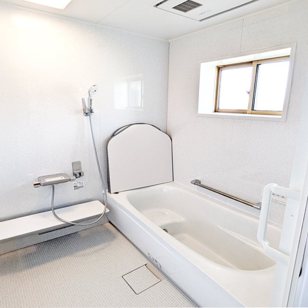 伯耆町S様邸浴室リフォーム施工後