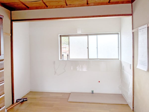 米子市A様邸洗面台リフォーム施工中