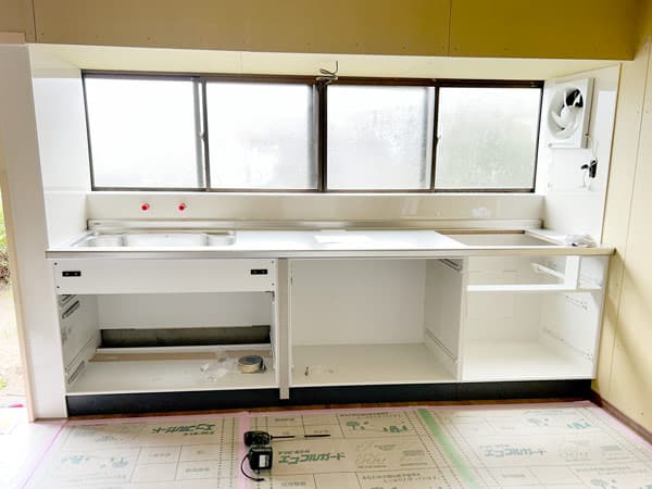米子市H様邸ダイニングキッチンリフォーム施工中